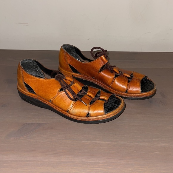 Reiker Cognac Leather Sandals - Women’s Size 37 - Picture 4 of 9